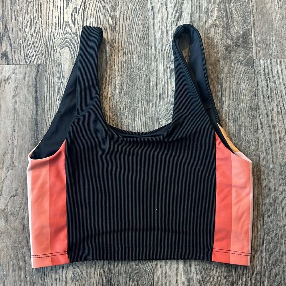 Beach Riot Bra Black Tessa Sport Top Sports Bra Size Medium Workout Stripes - Picture 9 of 11